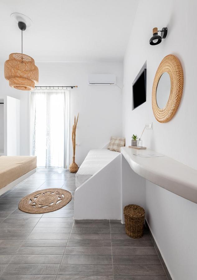 Dorkas Luxury Rooms&Apartments Livadakia Exterior photo